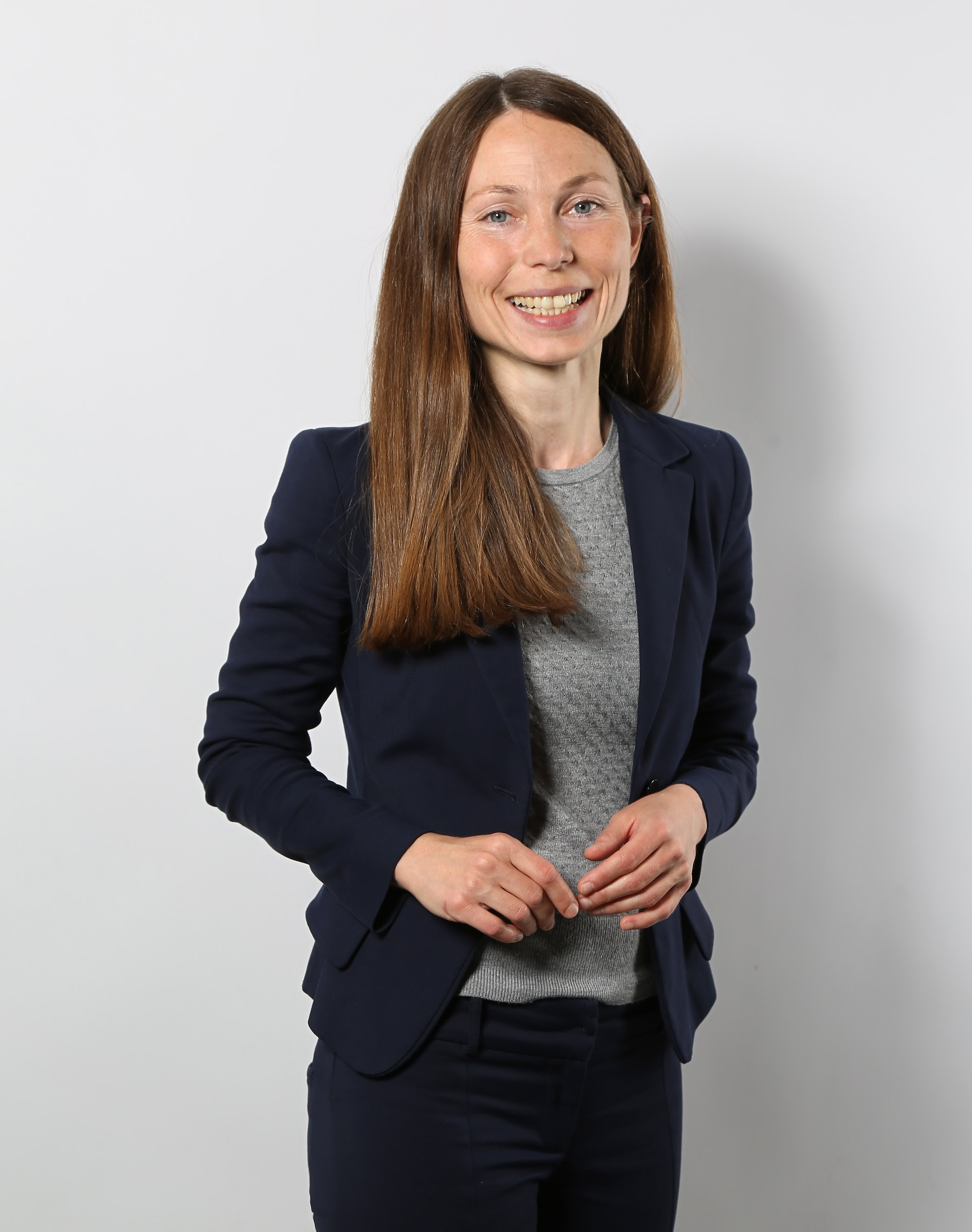Dr. Anne-Kathrin Bronsert